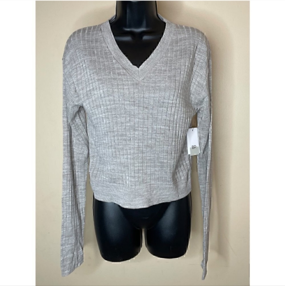 New BP Nordstrom Reagan Rib Crop V-neck Sweater in Grey Heather Size L